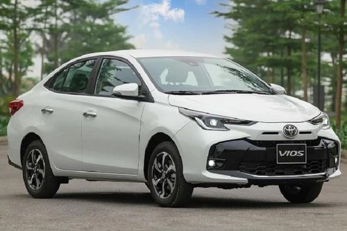 Toyota Vios tiếp tục được khuyến mại khủng trong tháng 9/2025