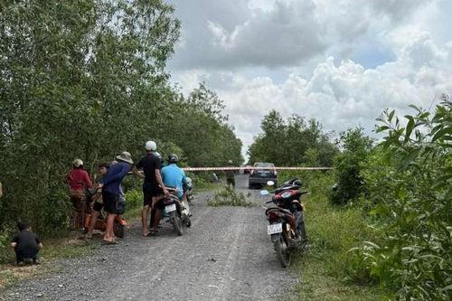 Điều tra nghi án giết người, chở thi thể hơn 70km phi tang xuống kênh