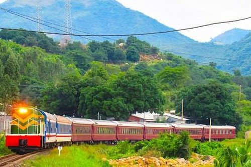 Nghiên cứu đơn giản hóa thủ tục đăng ký phương tiện đường sắt