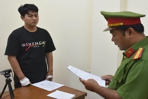Khởi tố nam thanh niên đánh 2 nhân viên quán nhậu chấn thương sọ não