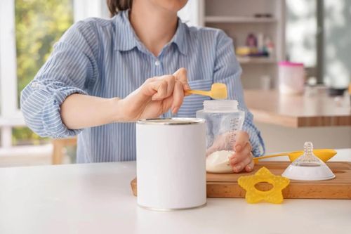 Hà Nội tăng cường kiểm soát sản phẩm dinh dưỡng, bình bú cho trẻ nhỏ