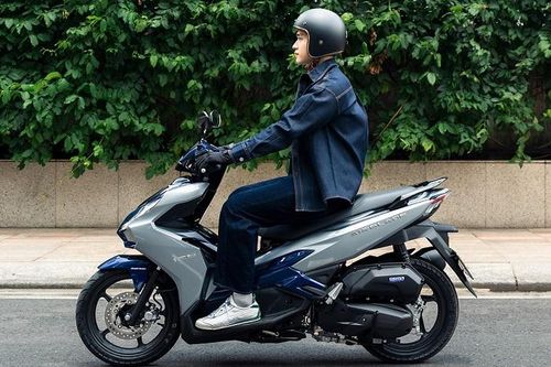 Bảng giá xe máy Air Blade mới nhất tháng 9/2025