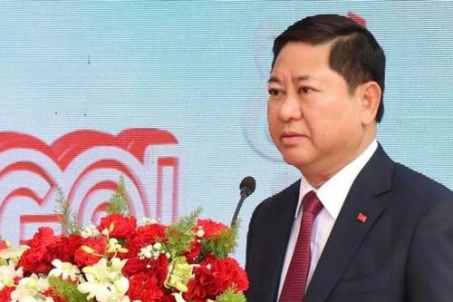 Chủ tịch UBND tỉnh và Chủ tịch Ủy ban Mặt trận Tổ quốc Việt Nam tỉnh Khánh Hòa xin nghỉ công tác
