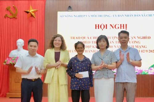 Hà Nội chi 3,45 tỷ đồng hỗ trợ 690 hộ cận nghèo dịp Quốc khánh 2/9