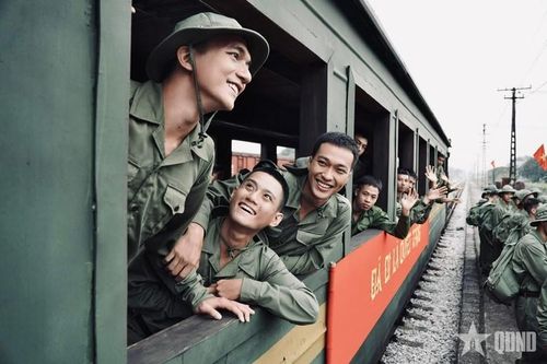 Màn ảnh rộng 'thừa thắng xông lên'