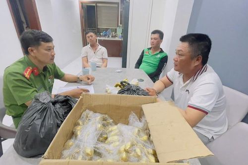 Bắt nhóm đối tượng liên tỉnh dùng cổ vật giả lừa đảo nhiều người