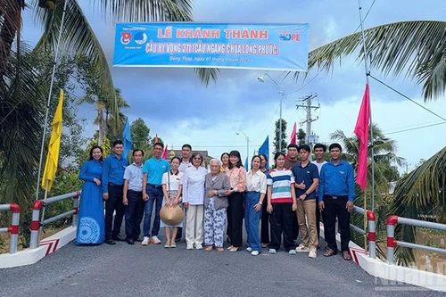 Đồng Tháp: Khánh thành cầu Hy Vọng 371