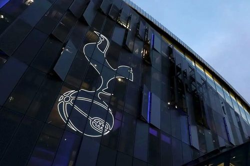 Tottenham phủ nhận thông tin bán câu lạc bộ