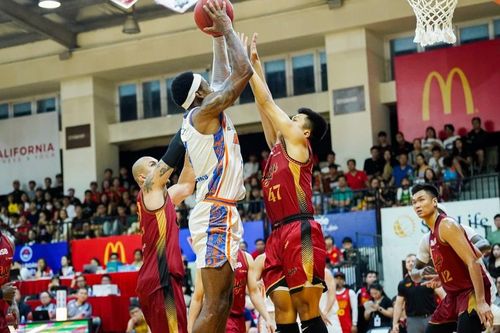 Hanoi Buffaloes tiến vào chung kết VBA 2025