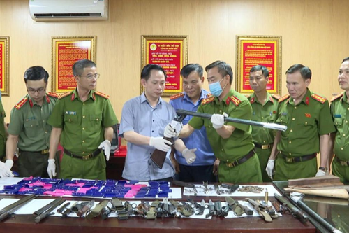 Bắt giữ nhiều đối tượng liên quan đến mua bán trái phép chất ma túy liên tỉnh, xuyên quốc gia