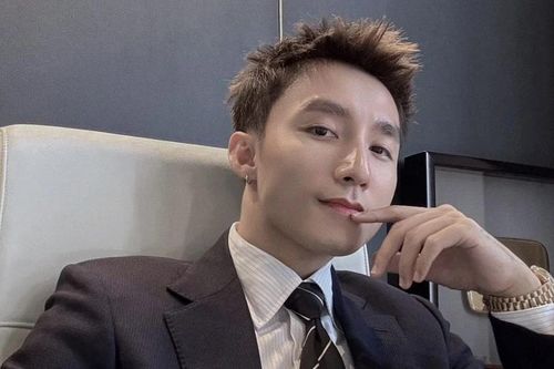 Sơn Tùng M-TP 'gây bão' trên mạng xã hội với câu rap: 'Flop quá thì cứ ghi tên anh vào'
