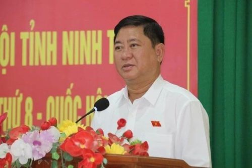 Phó Bí thư Tỉnh ủy và Chủ tịch UBND tỉnh Khánh Hòa xin nghỉ công tác