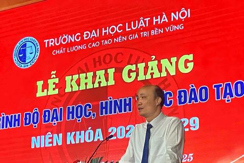 Trường ĐH Luật Hà Nội tổ chức Lễ khai giảng khóa 50 hệ đào tạo chính quy