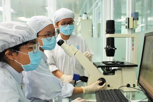 Loạt trường đại học cần tuyển hàng trăm tiến sĩ, trả lương chục triệu/tháng