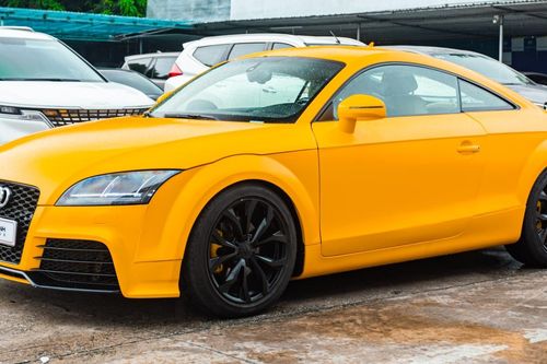Tốn trăm triệu tiền độ, xe sang thể thao Audi TT bán giá rẻ ngang VinFast VF3