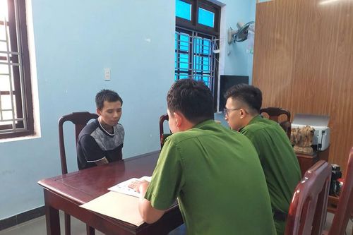Diễn biến mới vụ lan truyền tin bắt cóc trẻ em rồi ném xuống đường ở Huế