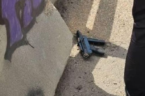 Súng tiểu liên Carlo: Vũ khí tự chế được sử dụng trong vụ tấn công ở Jerusalem
