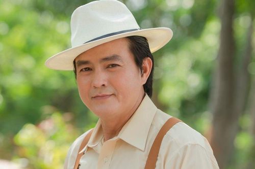 Diễn viên Cao Minh Đạt báo tin tang sự, nhiều nghệ sĩ Việt chia buồn