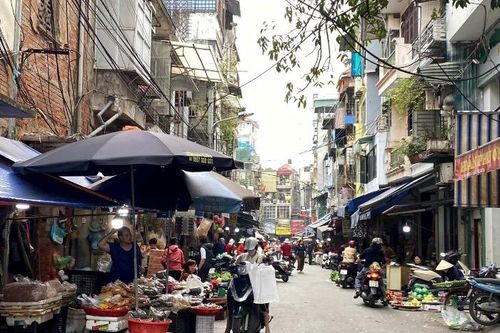 Tương lai nào cho chợ cóc, chợ tạm trong nhịp sống văn minh, hiện đại ở Thủ đô?