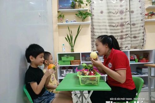 Dạy trẻ khuyết tật bằng cả trái tim