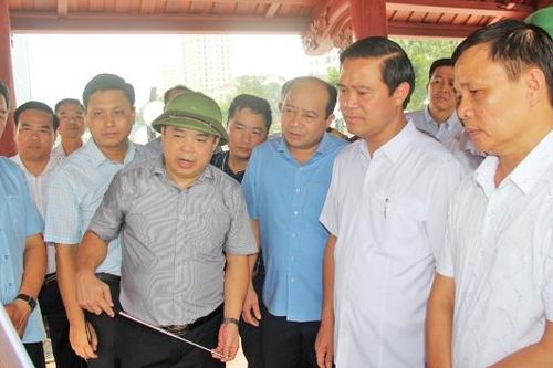Phấn đấu bàn giao toàn bộ mặt bằng dự án hạ tầng kỹ thuật và các công trình phụ trợ công viên Văn Miếu trước ngày 20/9