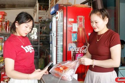 Chiềng Mung thúc đẩy thương mại, dịch vụ