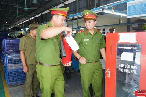 Bám nắm địa bàn đảm bảo an ninh trật tự từ cơ sở