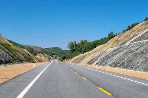 Cân đối vốn đầu tư nâng cấp 7 đoạn tuyến đường Hồ Chí Minh trong giai đoạn 2026 - 2030