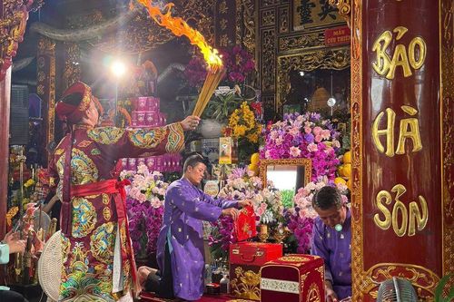 Khai mạc Giao lưu thực hành Tín ngưỡng thờ Mẫu Tam phủ tại Đền Bảo Hà