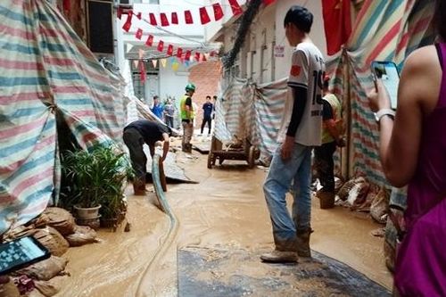 Dự án ngầm Metro Nhổn-Ga Hà Nội lại phun trào bùn nhão