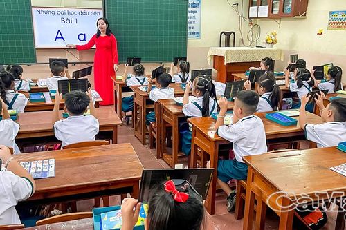 Phấn khởi vào năm học mới