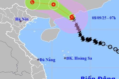 Tin bão mới nhất: Bão số 7 giật cấp 13 áp sát đất liền Trung Quốc, miền Bắc chuẩn bị mưa rất to