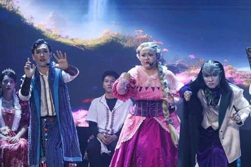Vở kịch tương tác 'Công chúa tóc mây' gây chú ý