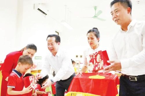 Năm học mới ở xã đảo Minh Châu