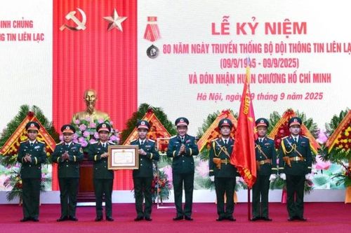 Kỷ niệm 80 năm Ngày truyền thống Bộ đội Thông tin liên lạc và đón nhận Huân chương Hồ Chí Minh