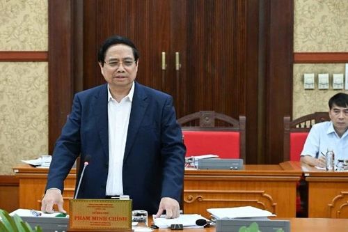 Bộ Chính trị làm việc với Ban Thường vụ Tỉnh ủy Tây Ninh, Tuyên Quang