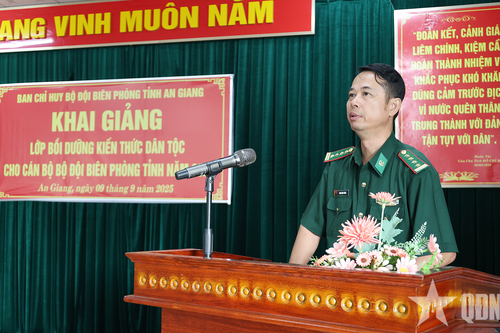 An Giang: Khai giảng lớp bồi dưỡng kiến thức dân tộc năm 2025