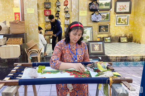 Làng nghề truyền thống trong dòng chảy '80 năm hành trình Độc lập - Tự do - Hạnh phúc'