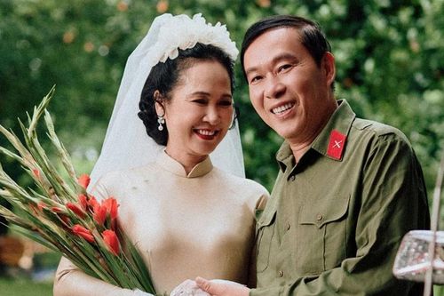 NSND Lan Hương – NSƯT Đỗ Kỷ làm 'cô dâu, chú rể thời bao cấp'