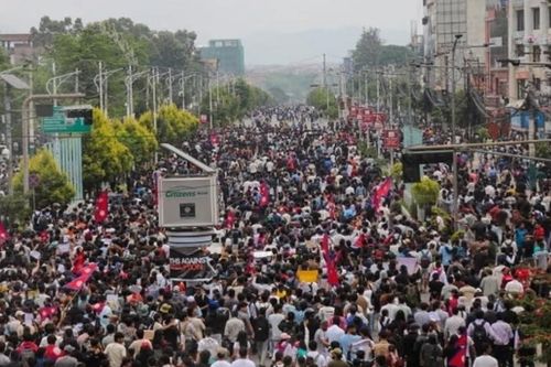 Nepal ban hành lệnh cấm một số nền tảng mạng xã hội, biểu tình leo thang thành bạo lực ở thủ đô, một bộ trưởng từ chức