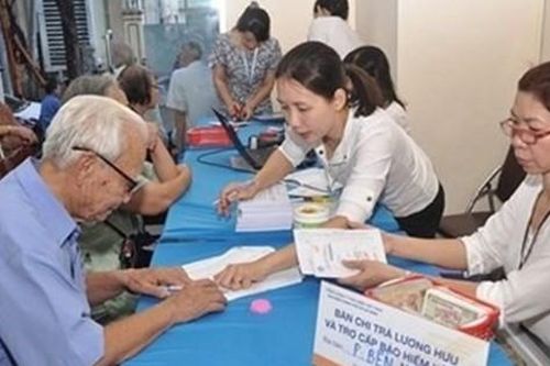 Hỗ trợ thêm cho người hưởng trợ cấp hưu trí xã hội