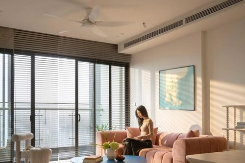 Thiết kế căn hộ 144m2 với gam màu tươi sáng khởi tạo năng lượng tích cực cho gia chủ