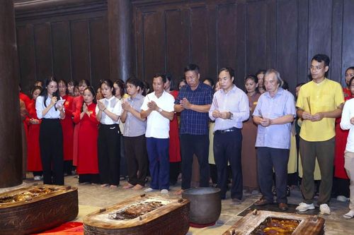 Phát hiện hài cốt 'chiến binh Tràng An' gần 13.000 năm tuổi với vết thương ở cổ