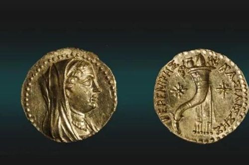 Phát hiện đồng tiền vàng 2.270 năm tuổi khắc chân dung Nữ hoàng Ai Cập cổ đại ở Jerusalem