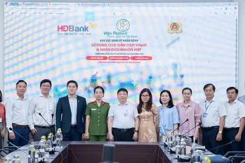 HDBank triển khai Kiosk y tế thông minh tại Viện Pasteur TPHCM
