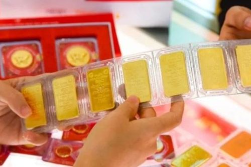 Đề nghị nhà băng phối hợp với công an ngăn chặn hành vi đầu cơ vàng