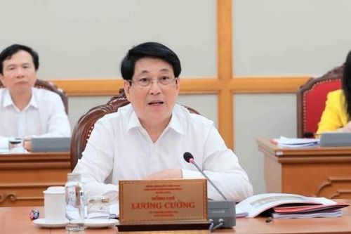 Bộ Chính trị làm việc với Tỉnh ủy Cà Mau, Hưng Yên