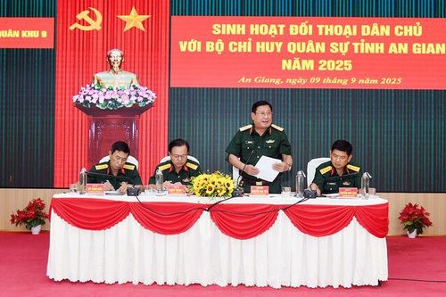 Quân khu 9: Sinh hoạt đối thoại dân chủ tại Bộ Chỉ huy Quân sự tỉnh An Giang