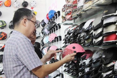Sở Khoa học và Công nghệ tỉnh An Giang ra quân kiểm tra về chất lượng và nhãn hàng hóa
