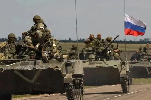 Nga tăng tốc tiến công, Ukraine đối mặt sức ép, ông Trump cảnh báo 'giai đoạn 2' trừng phạt